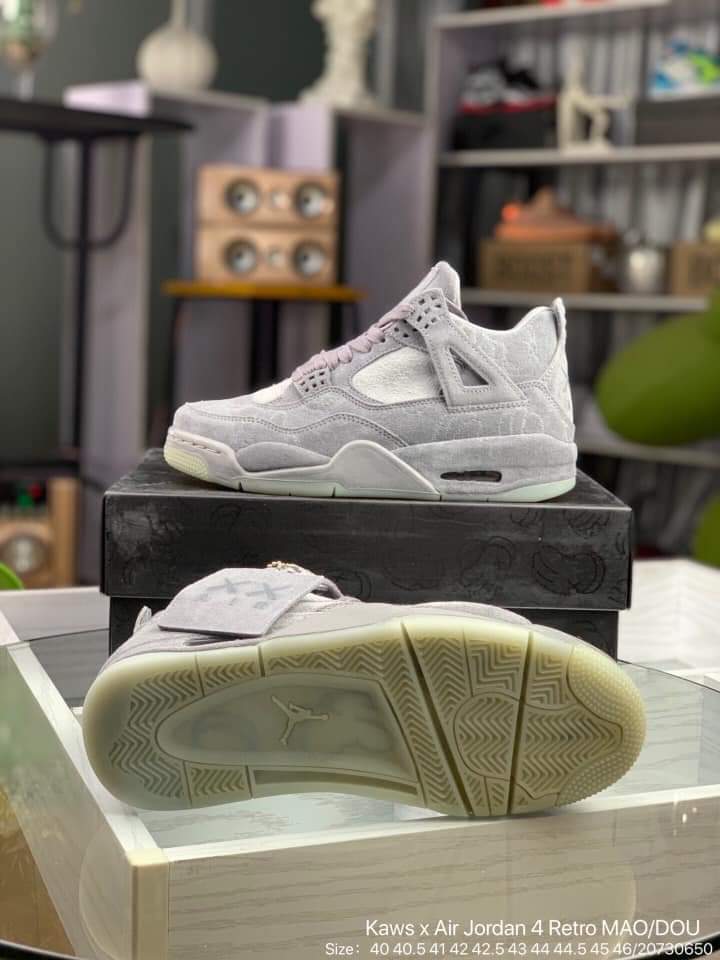 Kaws x J4 Despicable Drips